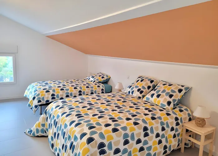 De L'atelier - 15 Personnes * Grazac (Auvergne)