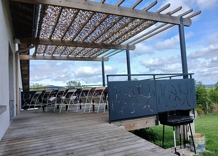 De L'atelier - 15 Personnes * Grazac (Auvergne)